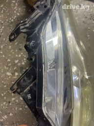 Передняя правая фара Toyota 2014 г., Б/у, Оригинал, Япония