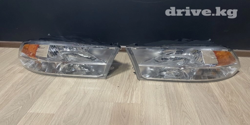 Комплект передних фар Dodge 2017 г., Б/у, Оригинал, США