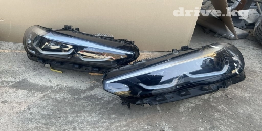 Комплект передних фар BMW 2021 г., Б/у, Оригинал