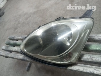 Передняя левая фара Honda 2005 г., Б/у, Оригинал