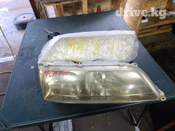 Комплект передних фар Toyota 2000 г., Б/у, Оригинал, Япония