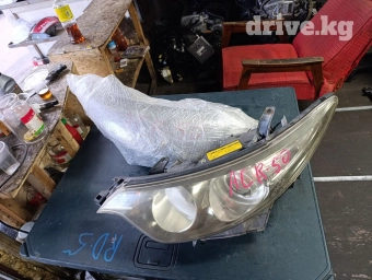 Комплект передних фар Toyota 2008 г., Б/у, Оригинал, Япония