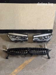 Комплект передних фар BMW 2018 г., Оригинал