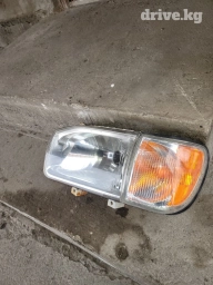 Передняя левая фара Nissan 2001 г., Б/у
