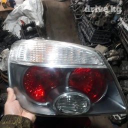 Оптика на Митсубиси фара фонарь плафон