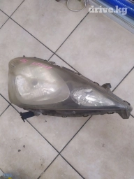 Передняя правая фара Honda 2009 г., Б/у, Оригинал