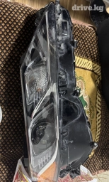 Передняя правая фара Toyota 2019 г., Б/у, Оригинал, США