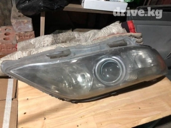 Передняя правая фара Toyota 2009 г., Б/у, США