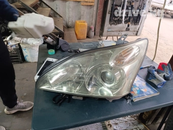 Передняя левая фара Toyota 2006 г., Б/у, Оригинал, Япония