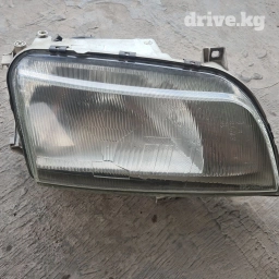 Передняя правая фара Volkswagen 2000 г., Б/у, Оригинал, Германия