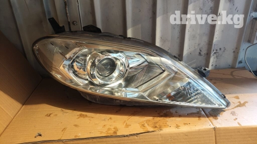 Передняя правая фара Honda Оригинал