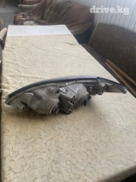 Передняя правая фара Toyota 2004 г., Б/у, Оригинал, США
