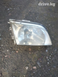 Передняя правая фара Mitsubishi 2002 г., Б/у, Оригинал
