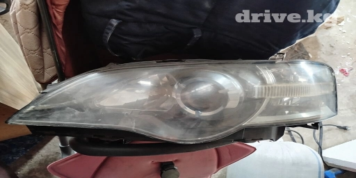 Передняя левая фара Subaru 2003 г., Б/у, Оригинал, Япония