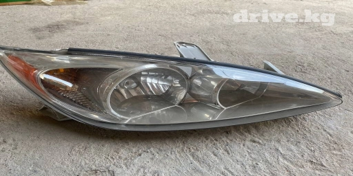 Комплект передних фар Toyota 2004 г., Б/у, Оригинал, США