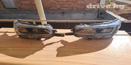 Комплект передних фар Subaru 2020 г., Б/у, Оригинал, США