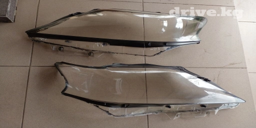 Комплект передних фар Lexus 2010 г., Б/у