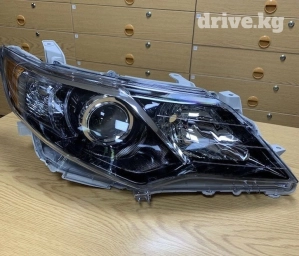 Комплект передних фар Toyota 2012 г., Новый, Аналог