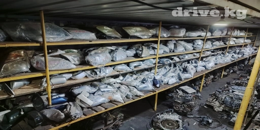 Комплект передних фар Toyota