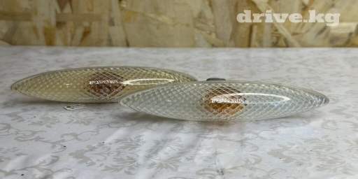 Комплект поворотников Toyota 2000 г., Б/у, Оригинал, Япония