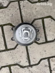 Другой вид противотуманных фар Toyota 2015 г., Б/у, Аналог