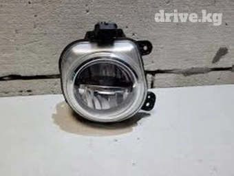 Правая противотуманная фара BMW 2018 г., Б/у, Оригинал, США