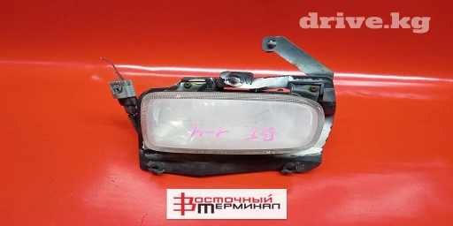 Левая противотуманная фара Mazda 2000 г., Б/у, Оригинал, Япония