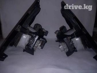 Комплект противотуманных фар Toyota Б/у, Оригинал