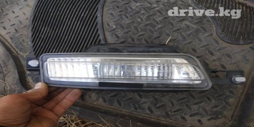 Левая противотуманная фара Toyota Б/у, Оригинал, Япония