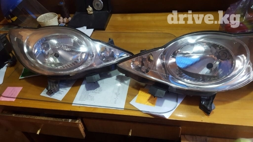 Peugeot 107 передние фары задние фары правая левая
