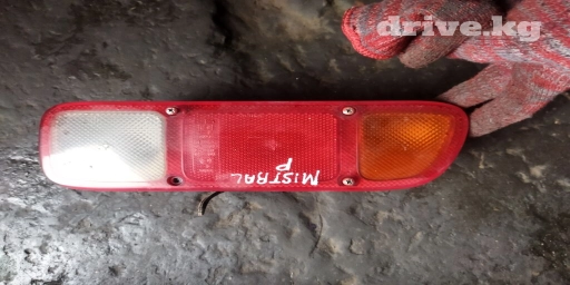 Задний правый стоп-сигнал Nissan 1999 г., Б/у, Оригинал, Япония