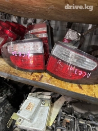 Комплект стоп-сигналов Toyota 2005 г., Б/у, Оригинал, Япония