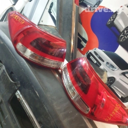 Комплект стоп-сигналов Kia 2018 г., Б/у, Оригинал