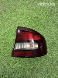 Задний правый стоп-сигнал Subaru 2001 г., Б/у, Оригинал, Япония