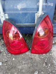 Продаются задние стопы на Ниссан Примера p12 универсал