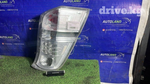 Задний правый стоп-сигнал Honda 2010 г., Б/у, Оригинал, Япония