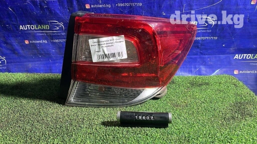 Задний правый стоп-сигнал Subaru 2017 г., Б/у, Оригинал, Япония