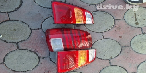 Комплект стоп-сигналов Toyota 2000 г., Б/у, Аналог, Китай