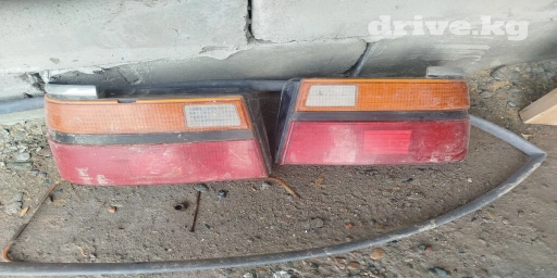 Комплект стоп-сигналов Mazda 1989 г., Б/у, Оригинал, Япония