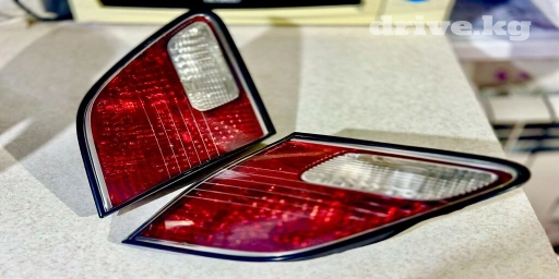 Комплект стоп-сигналов Toyota Б/у, Оригинал, Япония