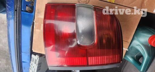 Задний правый стоп-сигнал Nissan 1999 г., Б/у, Оригинал, Япония