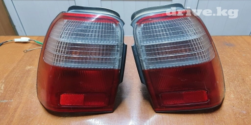 Комплект стоп-сигналов Toyota 2002 г., Б/у, Оригинал, Япония