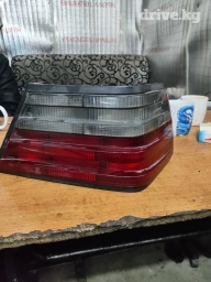 Задний правый стоп-сигнал Mercedes-Benz 1994 г., Б/у, Аналог