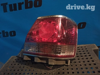 Задний правый стоп-сигнал Toyota 1999 г., Б/у, Оригинал, Япония