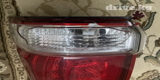 Задний правый стоп-сигнал Toyota 2009 г., Б/у, Оригинал, Япония