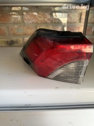 Задний левый стоп-сигнал Toyota 2020 г., Б/у, Оригинал, США