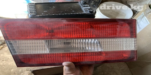 Другой вид стоп-сигнала Toyota 1999 г., Б/у, Оригинал, Япония