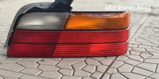 Задний правый стоп-сигнал BMW