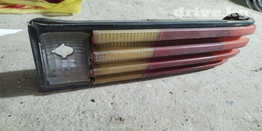 Задний правый стоп-сигнал Mercedes-Benz 1986 г., Б/у, Оригинал, Германия
