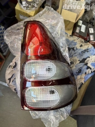 Другой вид стоп-сигнала Toyota 2004 г., Новый, Аналог, ОАЭ